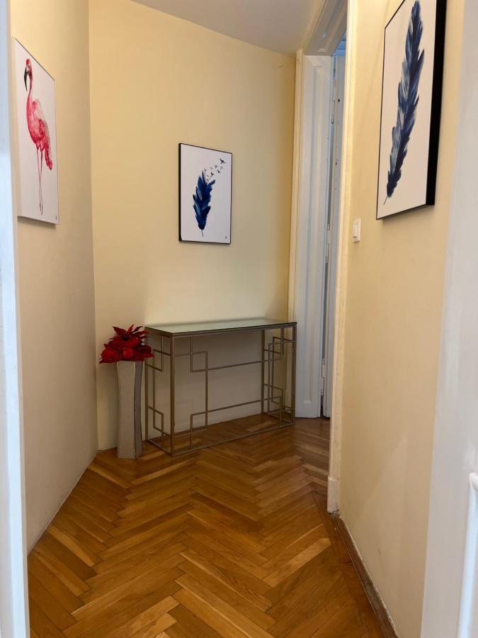 N38 By Small Apartmán *